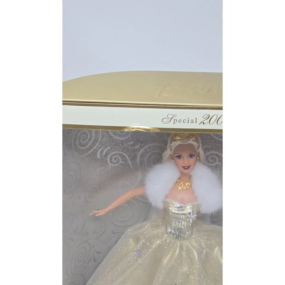 Special 2000 Edition Celebration Barbie Doll 12